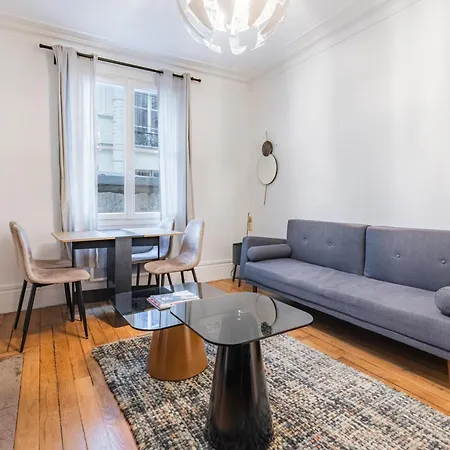 Daire Beautiful Air-conditioned In The Heart Of The Marais Paris