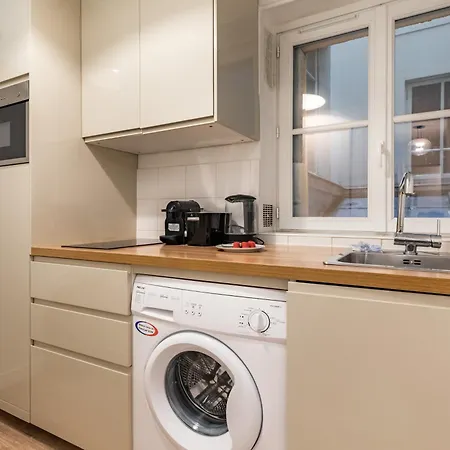 Daire Beautiful Air-conditioned In The Heart Of The Marais