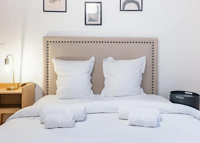 Beautiful Air-conditioned In The Heart Of The Marais Daire Paris