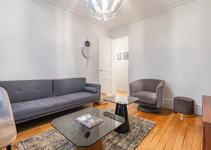 Beautiful Air-conditioned In The Heart Of The Marais *